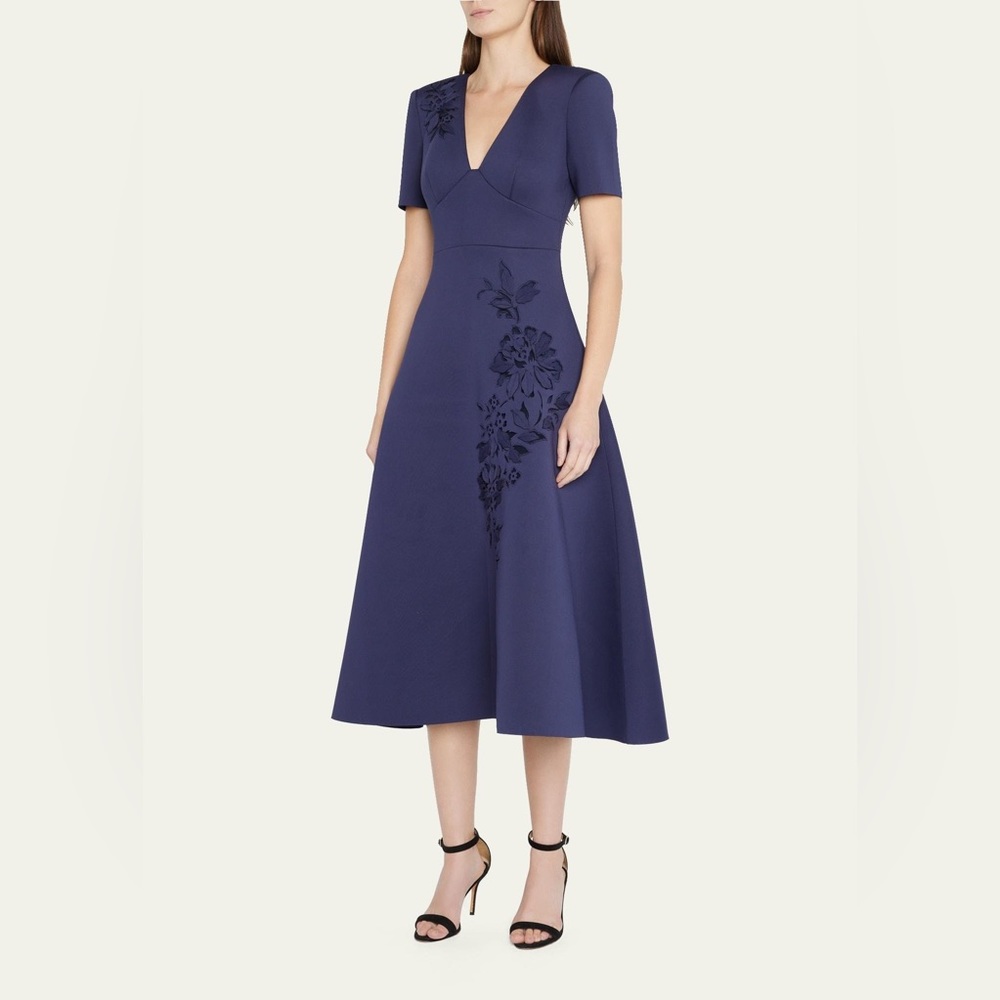 Badgley Mischka's midi dress fit flare